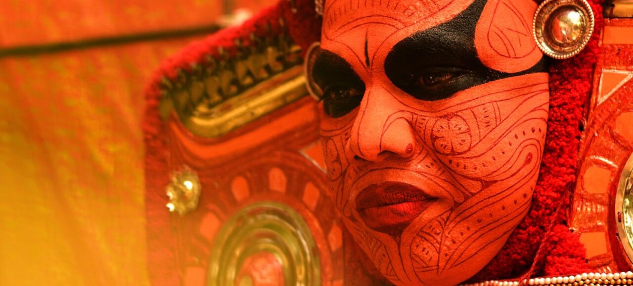 appooppanthaadi-tour-theyyam